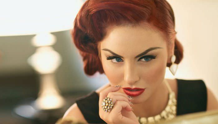 Gözlerinizi Öne Çıkarmanın 14 Kolay Yolu